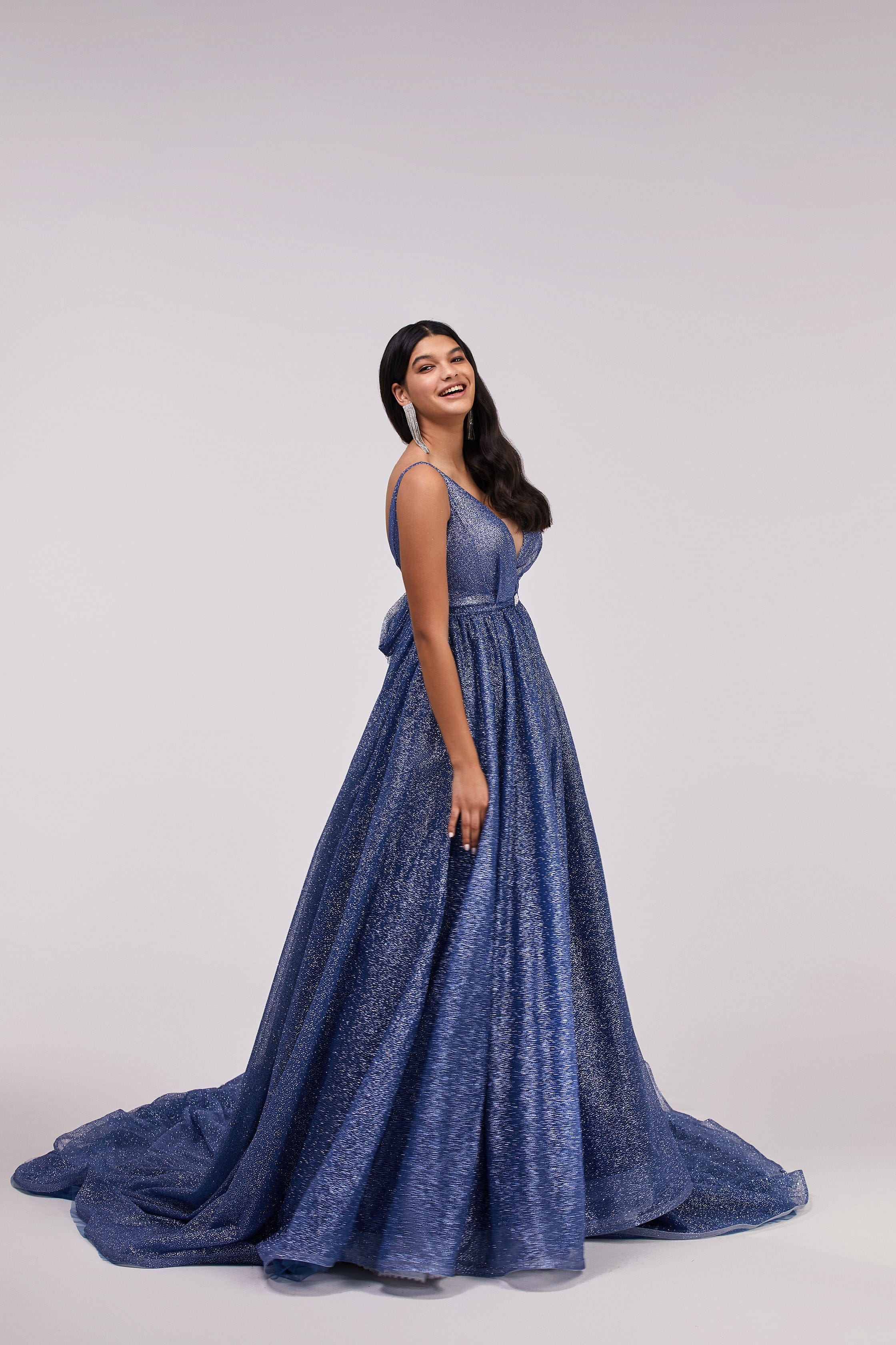Blue Empire sparkling gown - Image 5