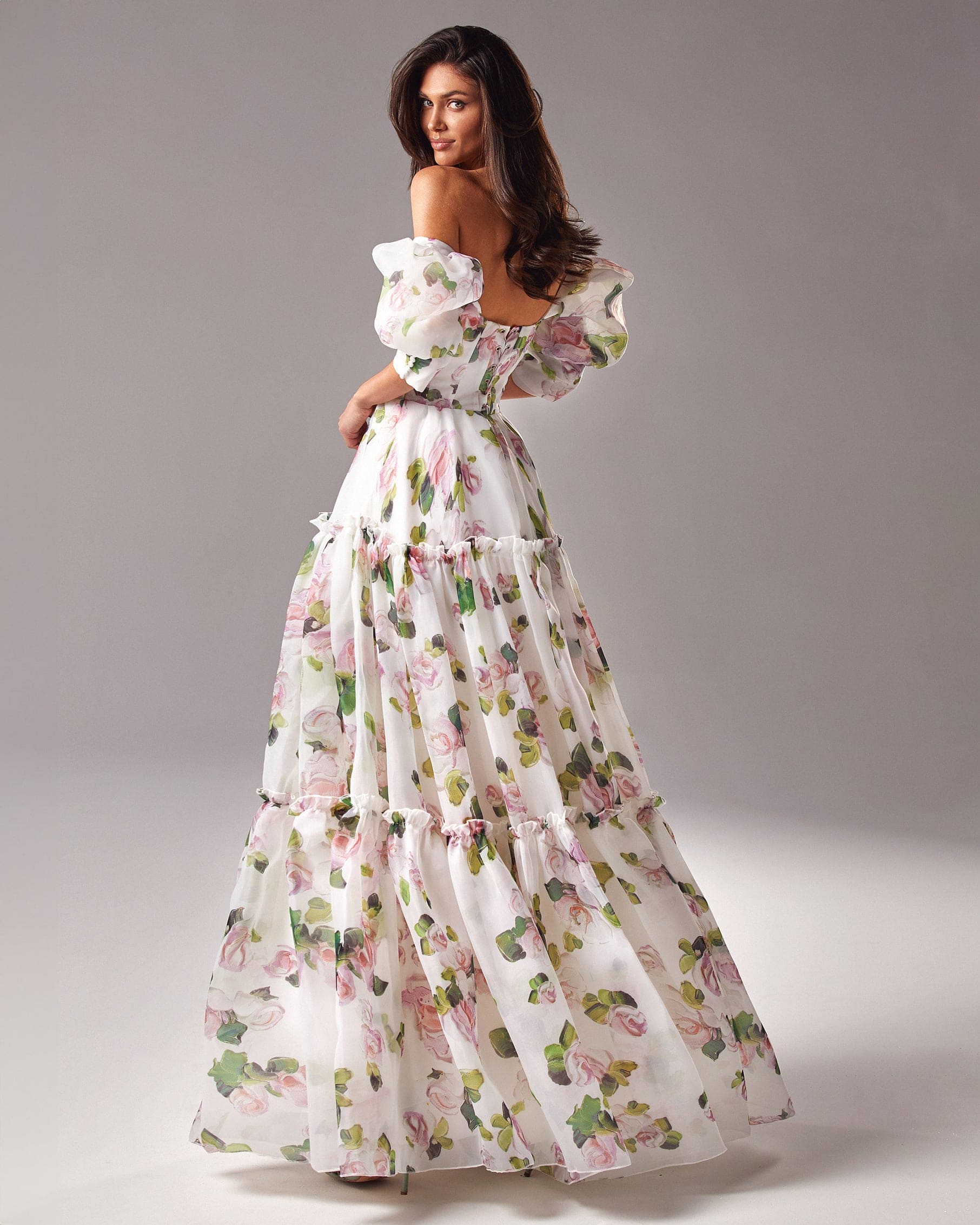 Apple Blossom Feminine voluminous sheer sleeves dress - Image 3