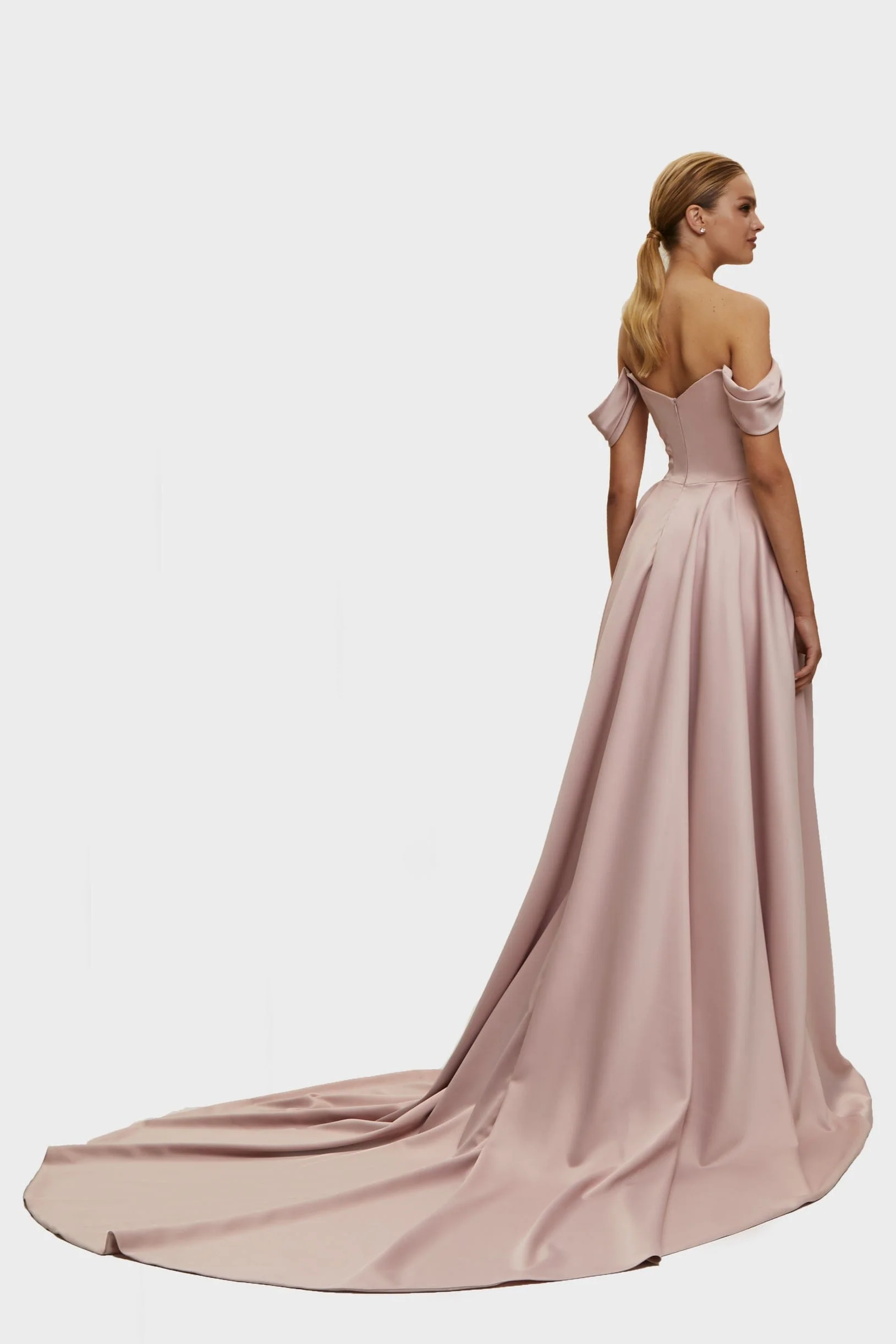 Misty Rose Princess heart-shaped neckline gown - Image 3