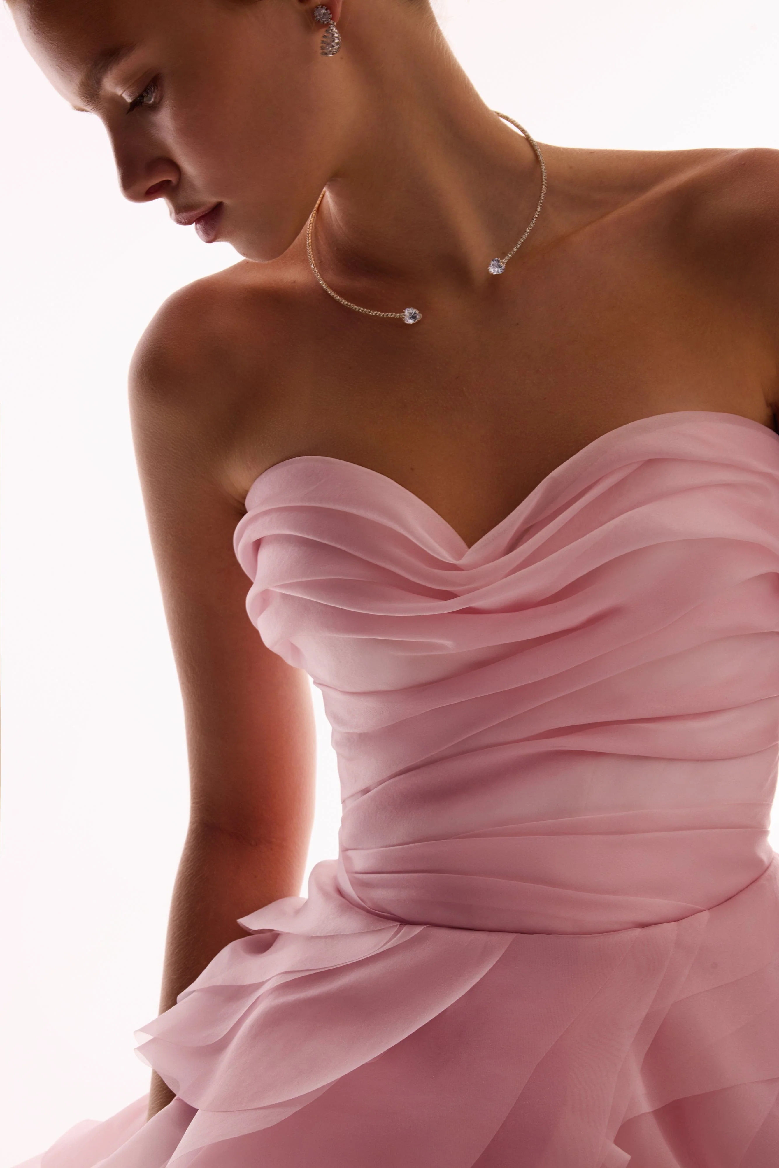 Dramatic flowered organza midi dress in misty rose, Glow-Up - Image 9