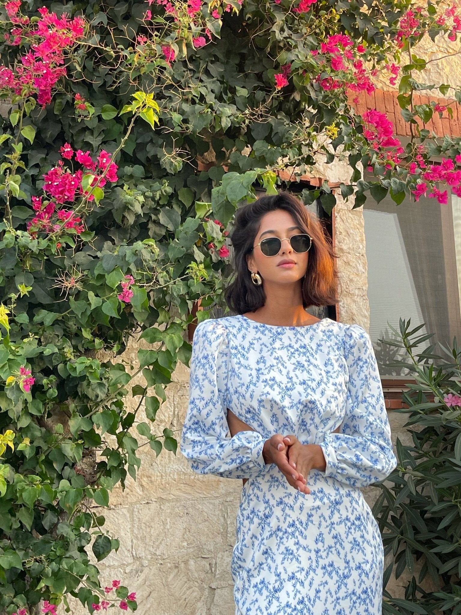 Long-sleeved dress with side cutouts - Image 4