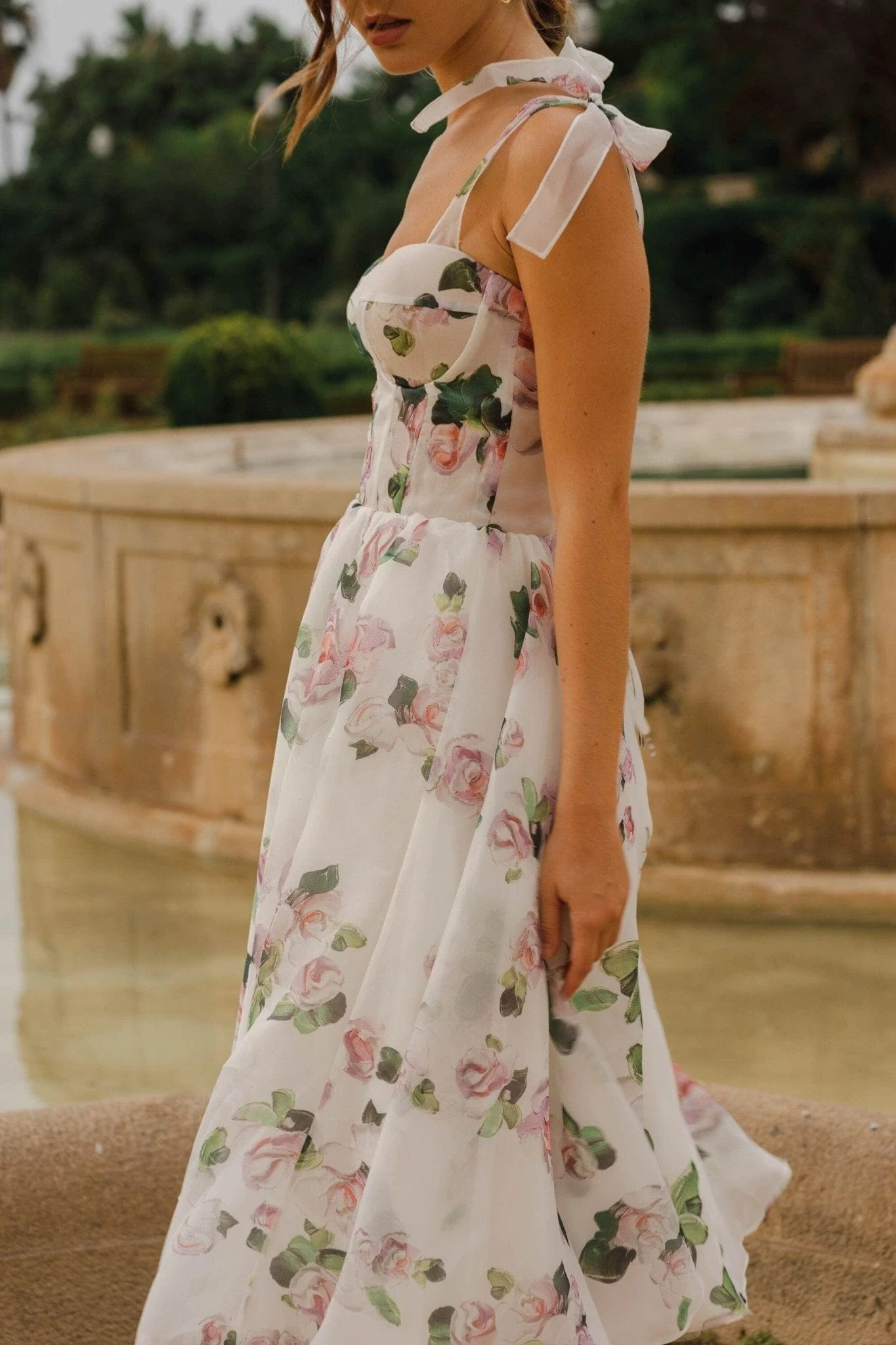 Tender floral midi tie-strap dress - Image 8