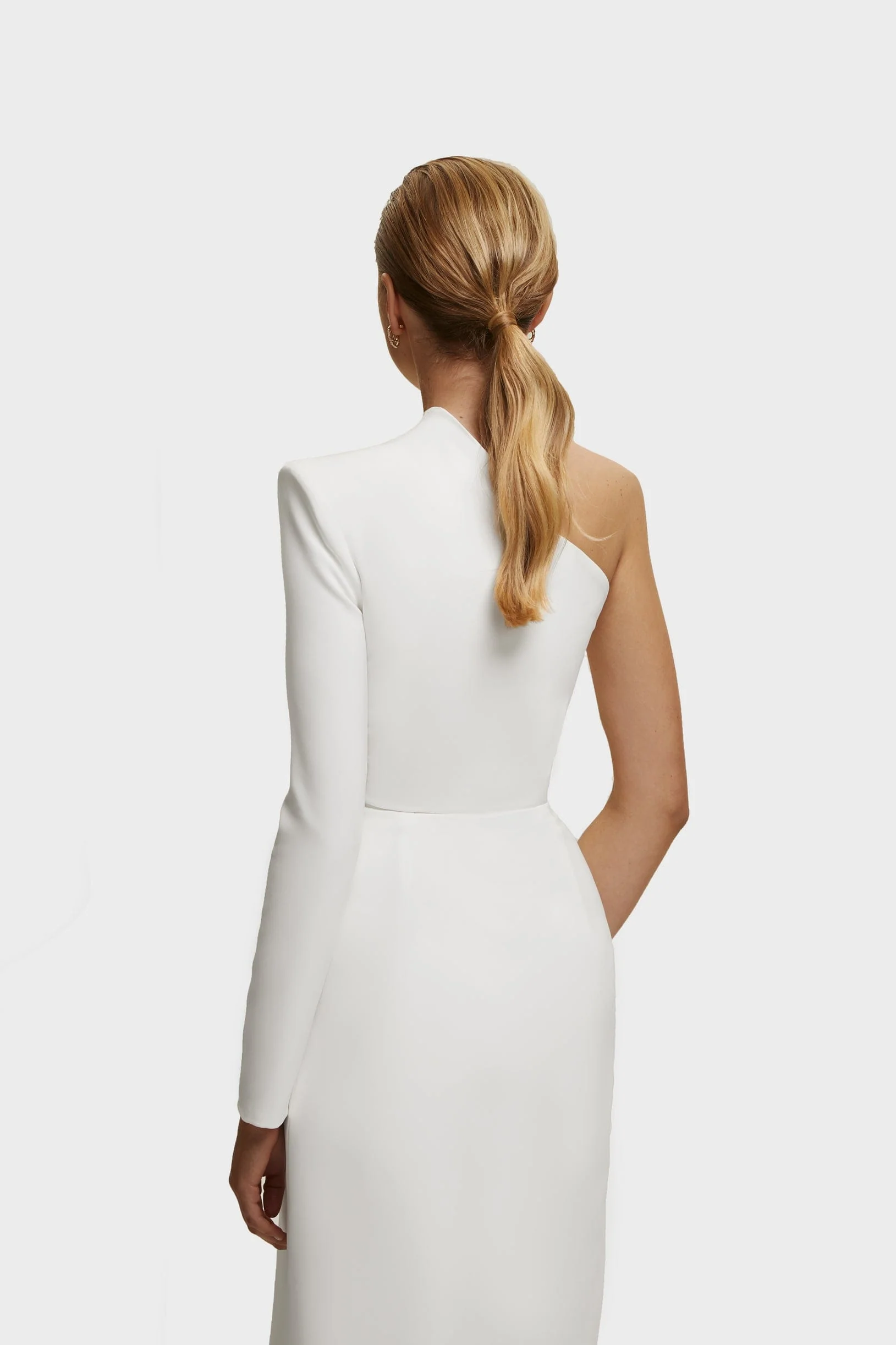White Long-sleeved dress with sharp shoulder cut - Image 8